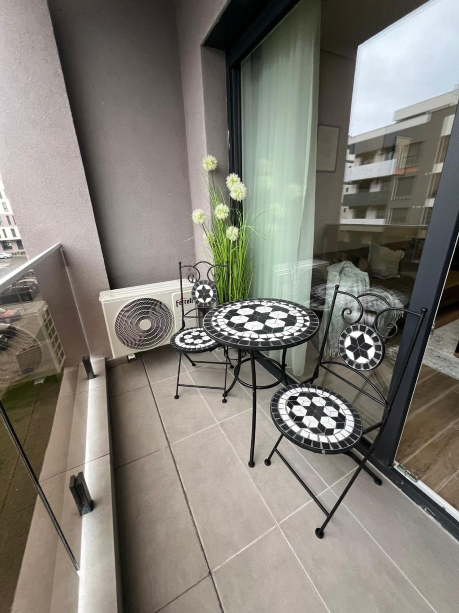 Apartament Judy Oradea Exteriör bild
